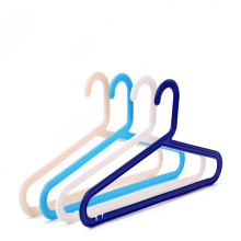 wholesale colorful plastic clothes hanger manufacturer